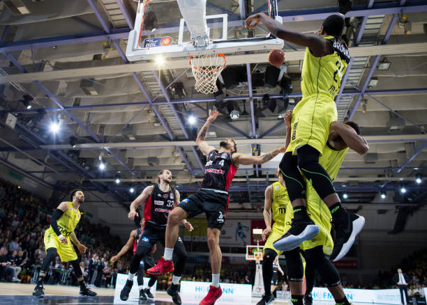 次次精准的 次次精准的