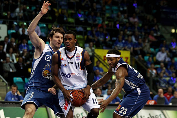 中完成了 中完成了