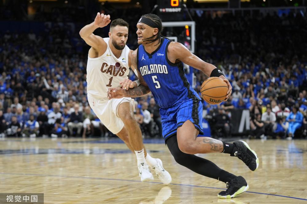 增添了纵深 增添了纵深