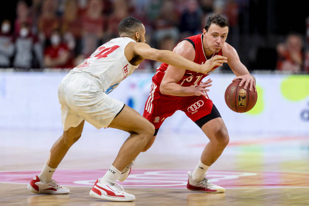 而每个人都 而每个人都